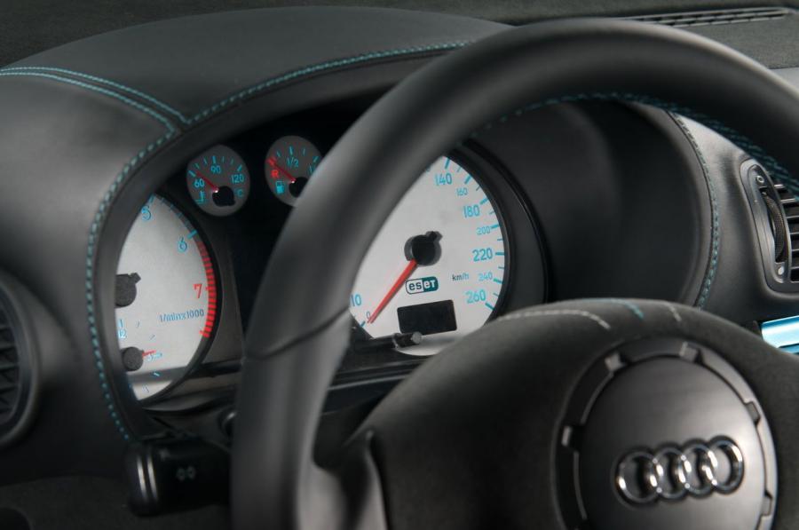 Панель приборов Audi A3 Eset by Vilner 2012 года  (фото 4 из 13)